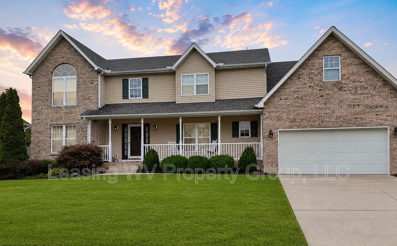 Hurricane House: 705 Charlie Street