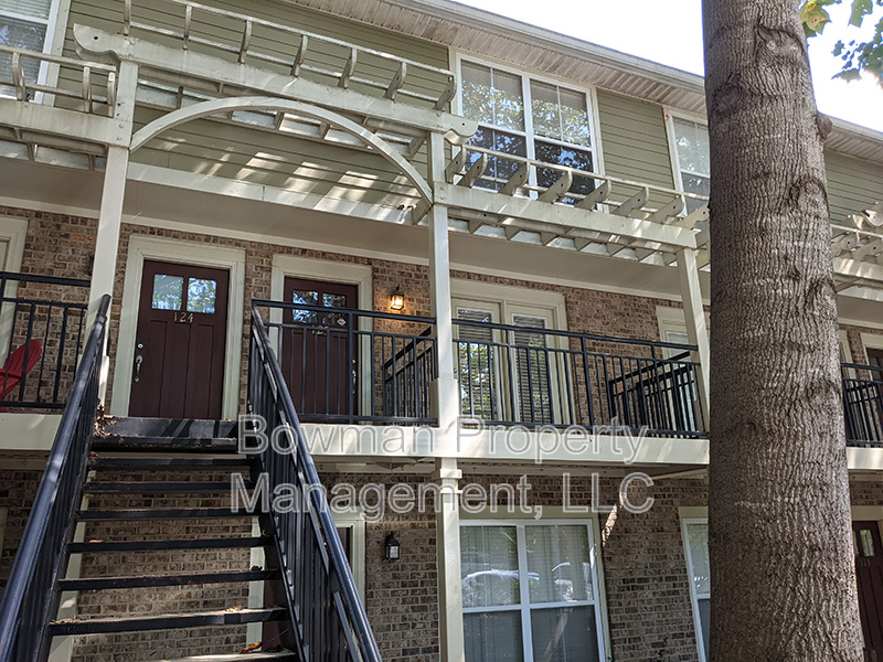Athens Condo: 660 Barnett Shoals Rd