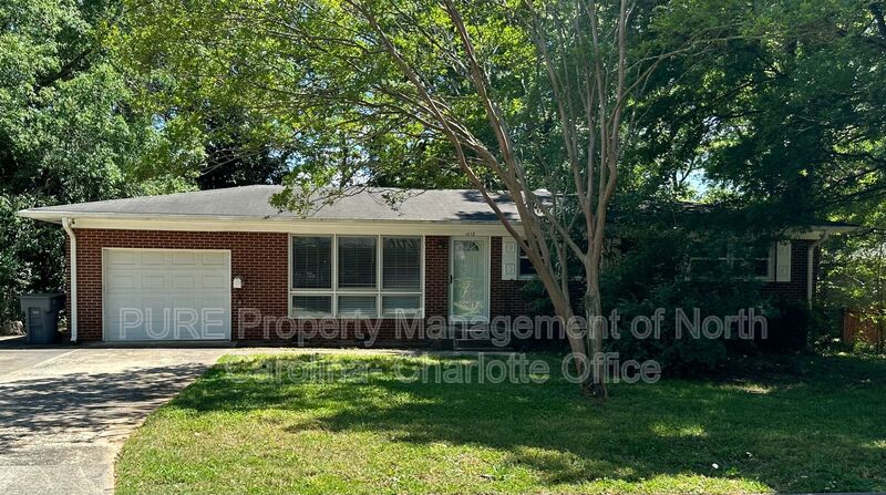 Charlotte House: 1018 Yuma Street