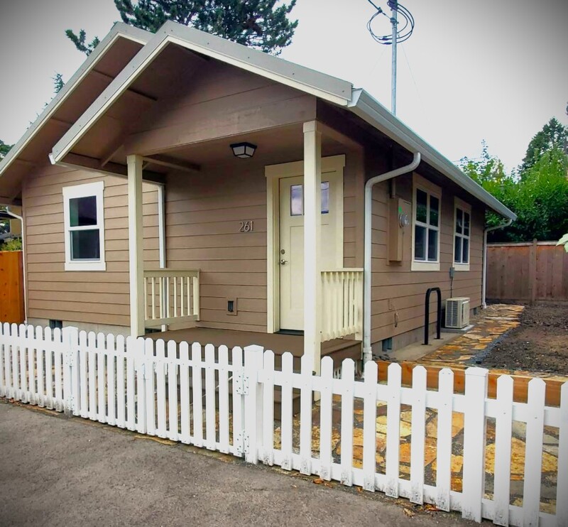 Ashland Condo: 261 Sixth St