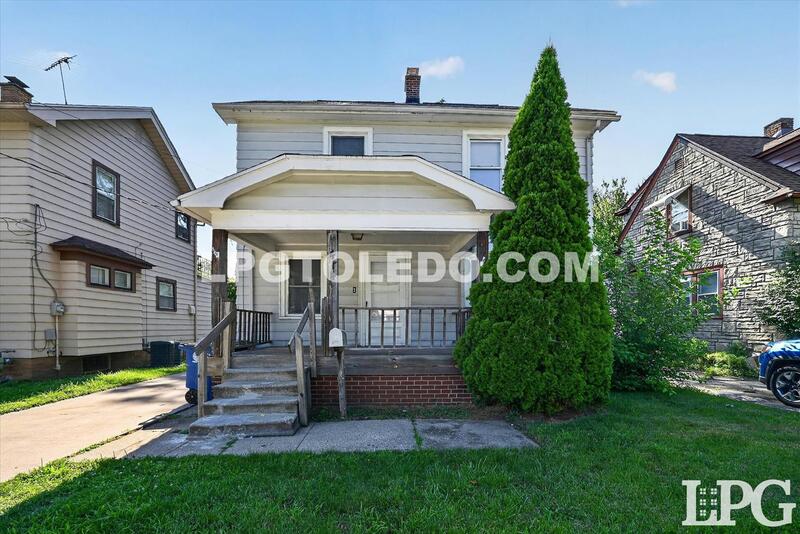 Toledo House: 414 Bender Dr.