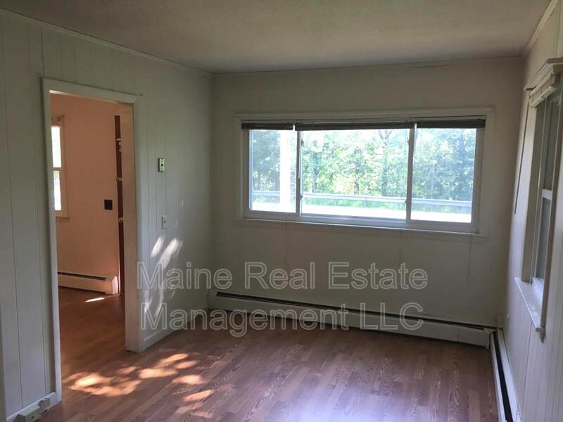 Request a Viewing for 14B Coldbrook Rd. Tenant Turner