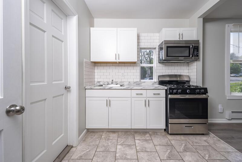 Cohoes Condo: 338 Saratoga Street - 2