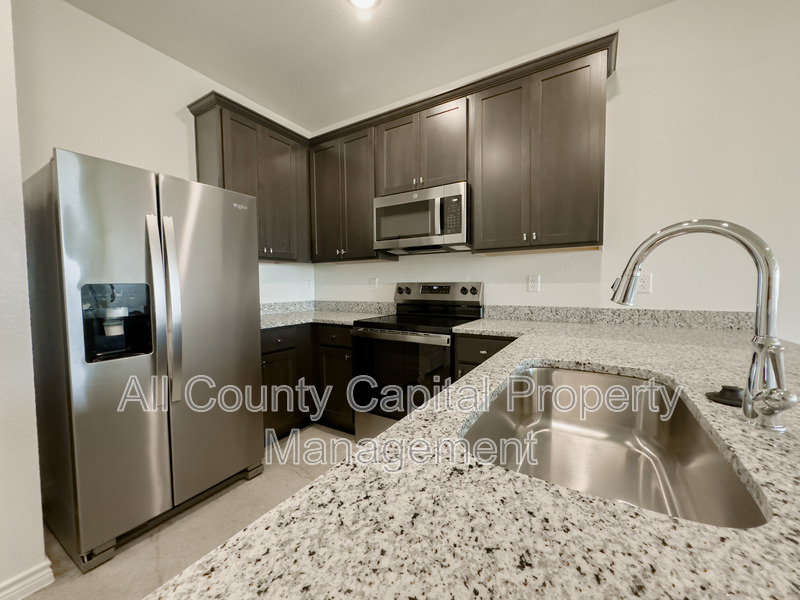 Main image for 8905 Prickly Ash Dr #B