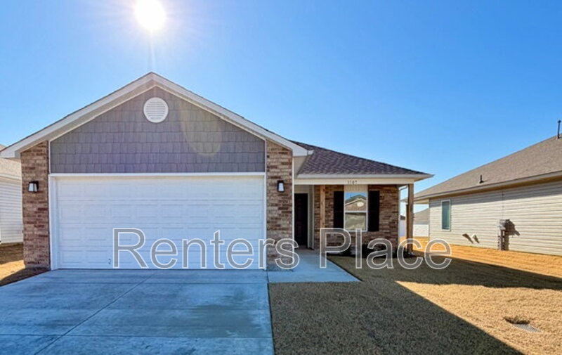 Claremore House: 1107 W Lawton Road