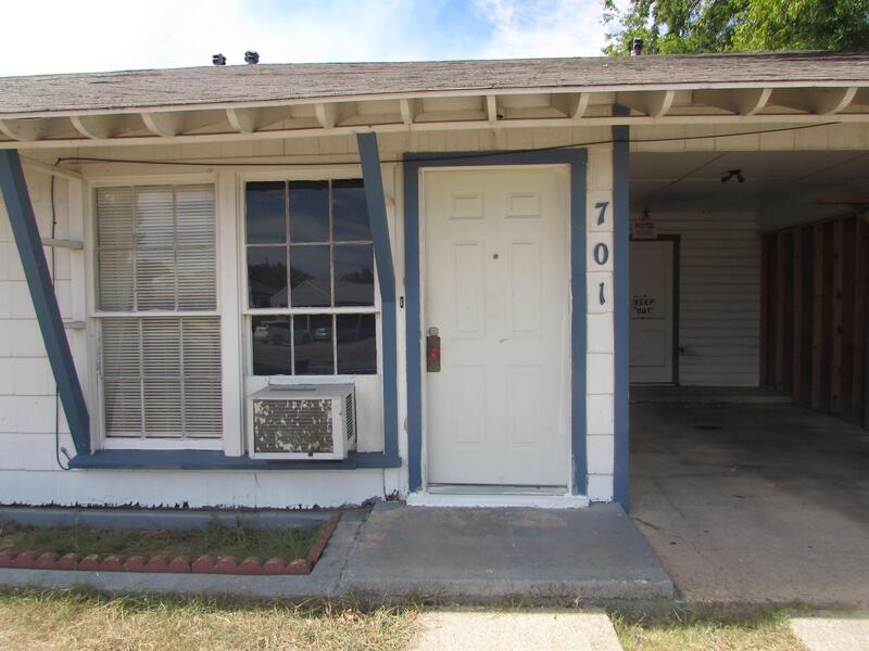 Request a Viewing for 701 Stetson Avenue Tenant Turner