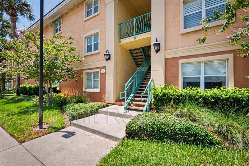 Jacksonville Condo: 101 25th Ave S Unit J13 - 1