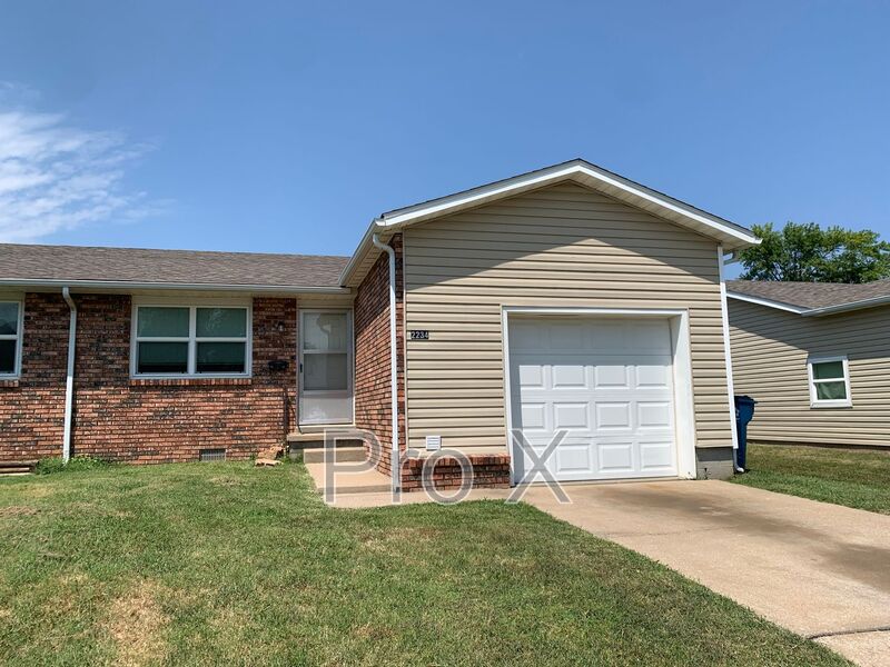 Joplin House: 2234 S Arizona Ave