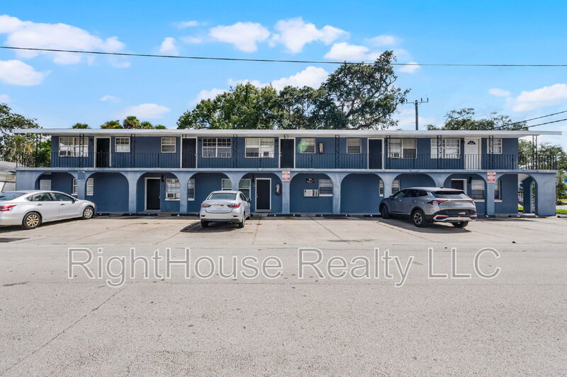 Daytona Beach Condo: 601 State Ave