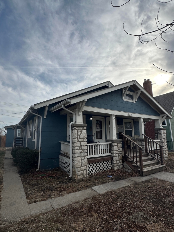 North Kansas City Condo: 833 East 21st Avenue - 5E