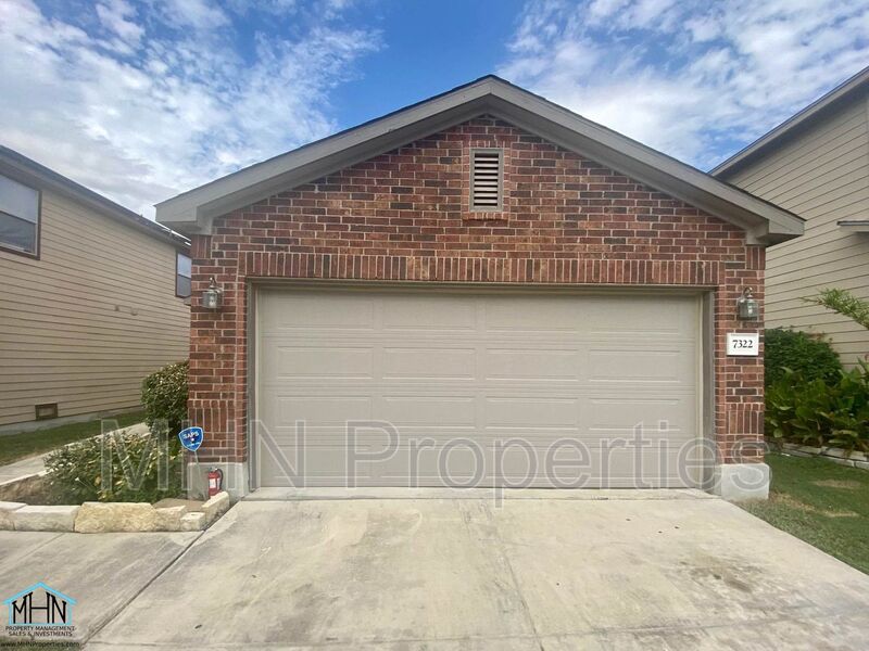 4 bed/2 bath, Bright and Open single story home on NE side of SA! - Preview 1