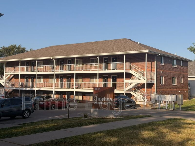 Lincoln House: 4621 Prescott Ave.