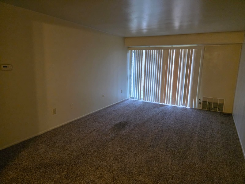 McKeesport Condo: 763 Sylvester Way - 2