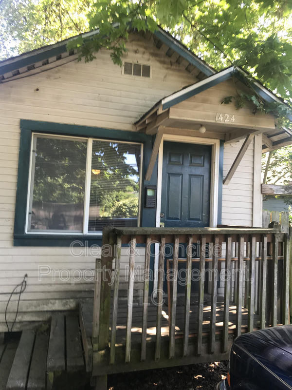 Eugene House: 1424 West 10th Alley