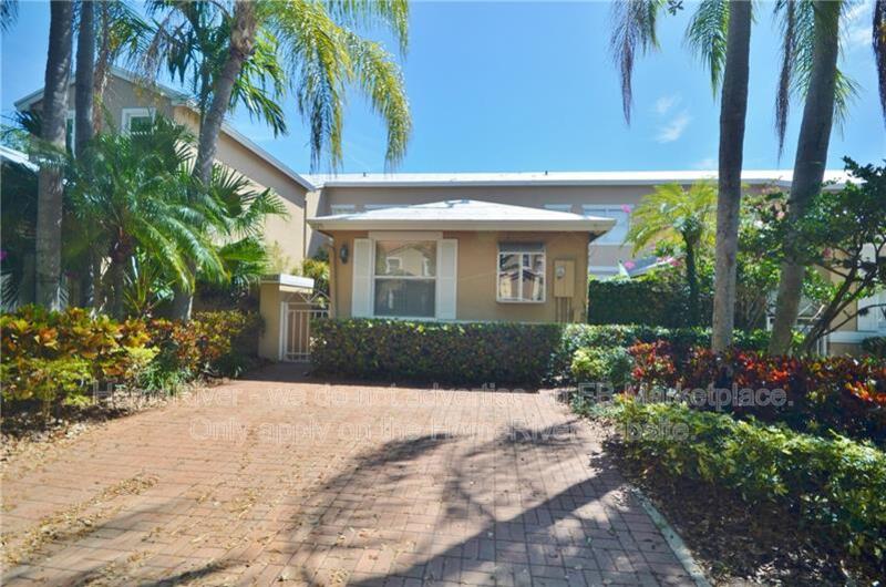 Hollywood Townhome: 1225 Weeping Willow Way