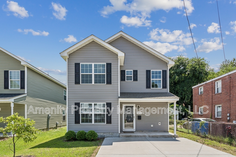 Chesapeake House: 1014 McKinley Avenue