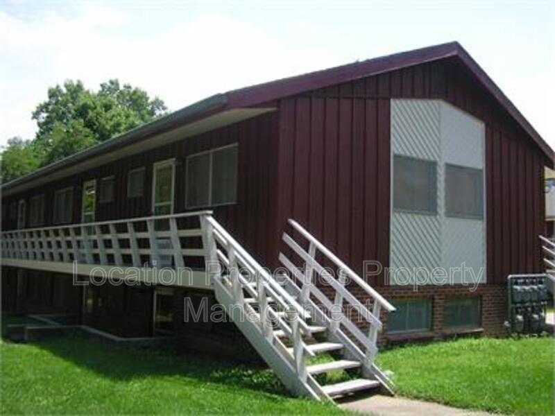 Lawrence Condo: 1500 Kentucky Street - 1