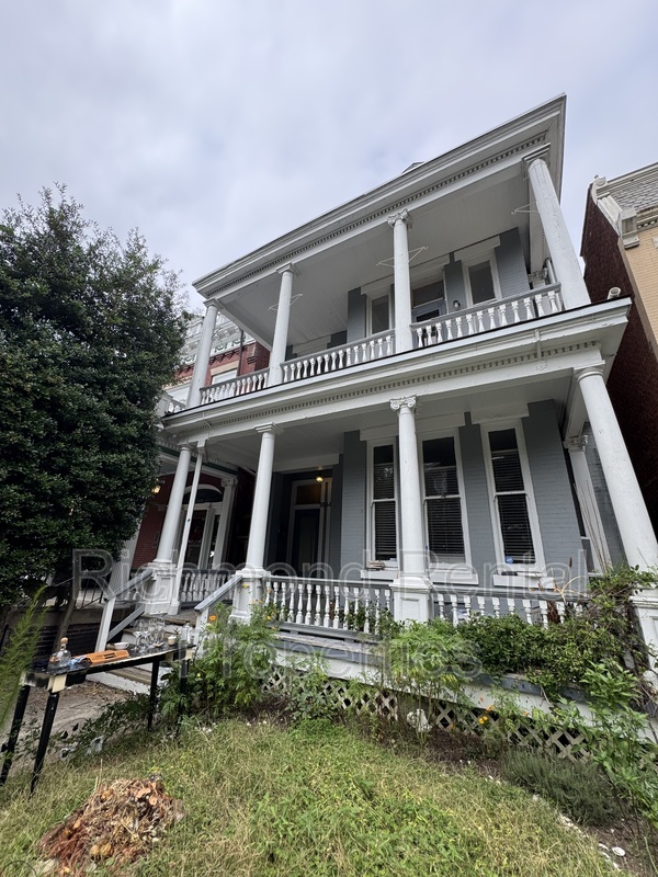 Richmond Condo: 1844 W. Grace St