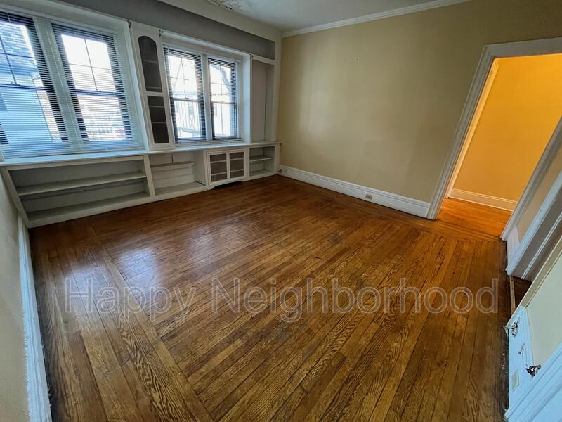 Meriden House: 130 Bradley AvenueUnit 303