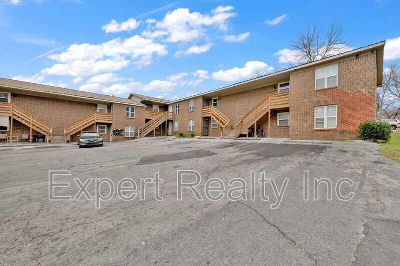 Birmingham House: 2400 19th Ave N