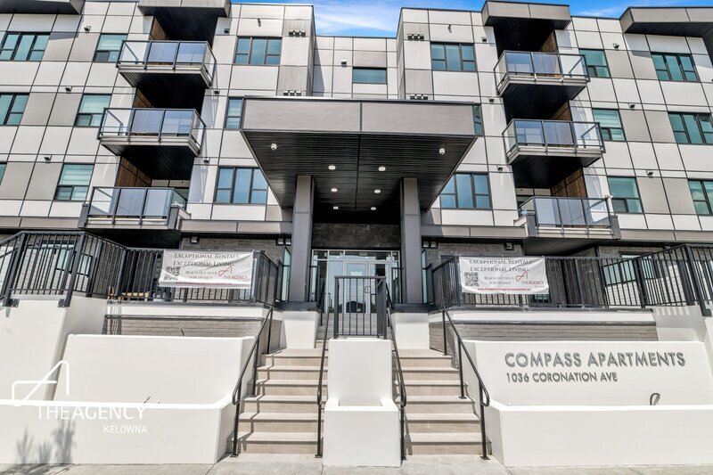 Kelowna Condo: 1036 Coronation Ave