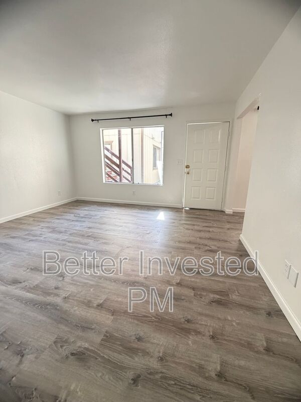 Ukiah Condo: 745 S Dora St