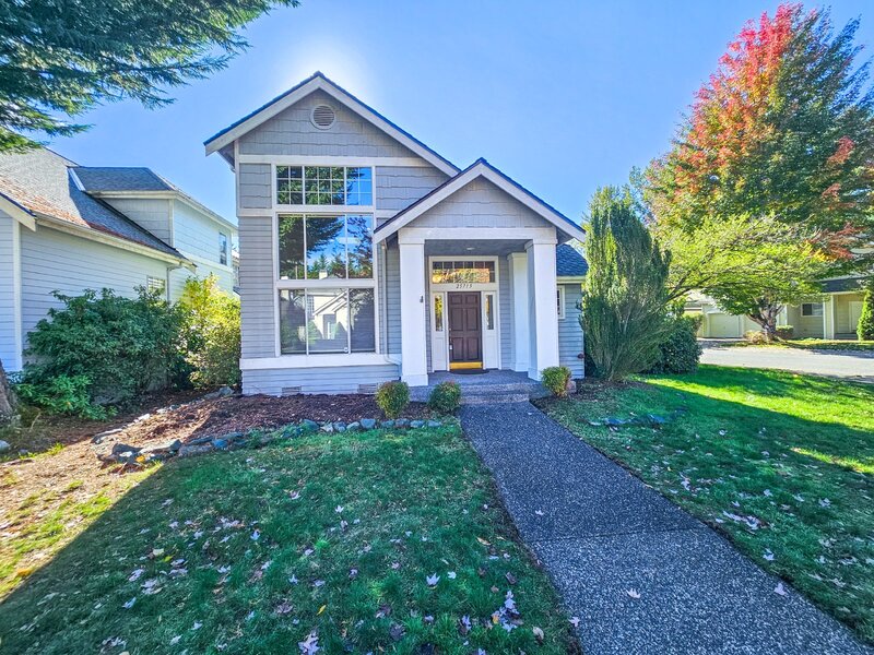 Issaquah House: 25715 SE 36th Pl
