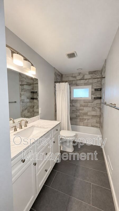 Beautifully Renovated 3-Bedroom Home in Virginia Beach! - Photo 19