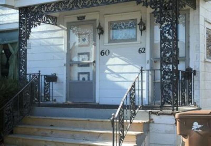 Menasha Condo: 60/62 Tayco Street - 60