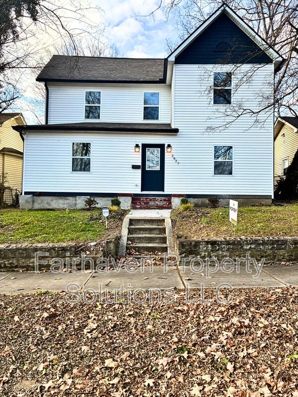 Knoxville House: 2827 East 5th Avenue