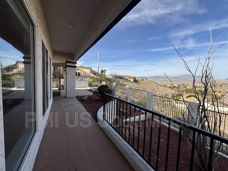 Bullhead City House: 2917 Desert Vista Drive