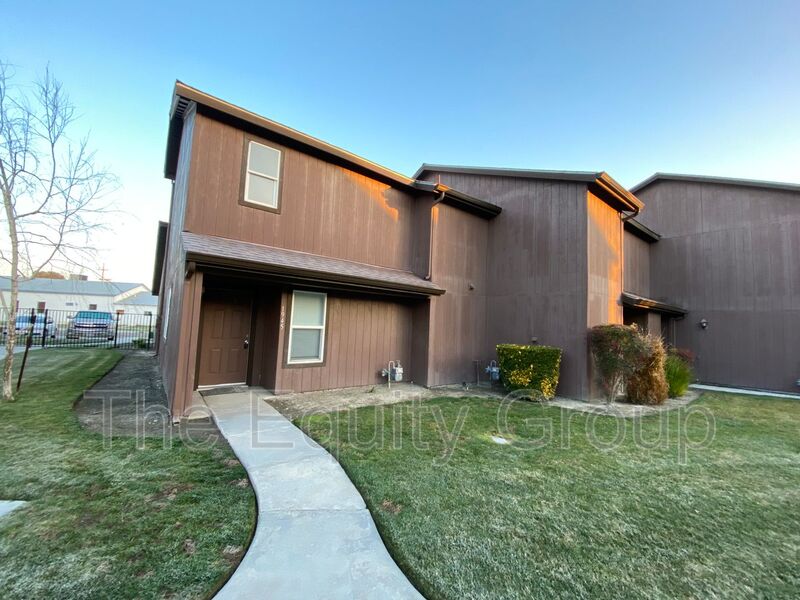 Request a Viewing for 1945 Preston Way Tenant Turner