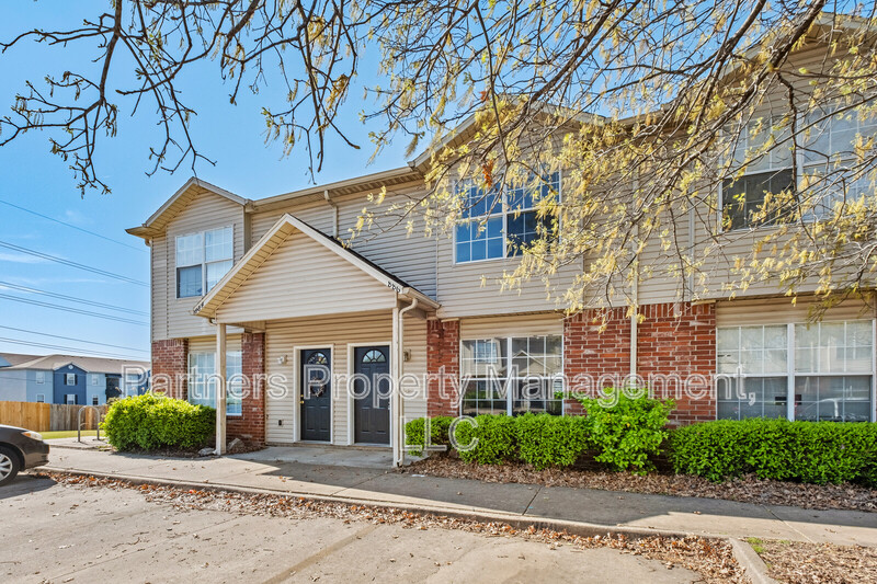 Fayetteville Condo: 892 Curtis Avenue - 1