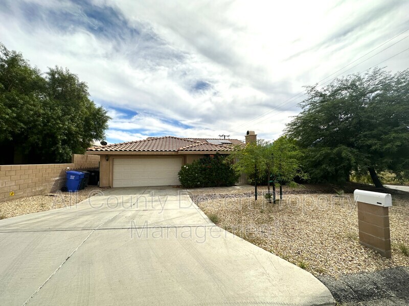 Desert Hot Springs House: 66613 San Diego Drive