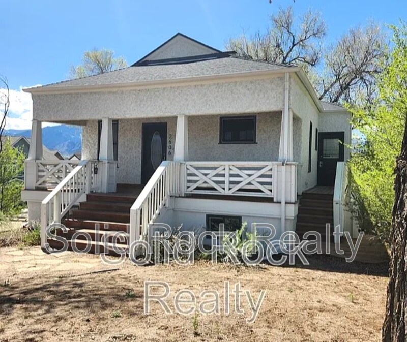 Colorado Springs Condo: 2606 North Cascade Avenue