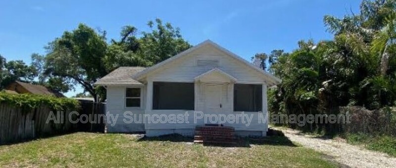 Clearwater House: 713 A Seneca St. Unit D