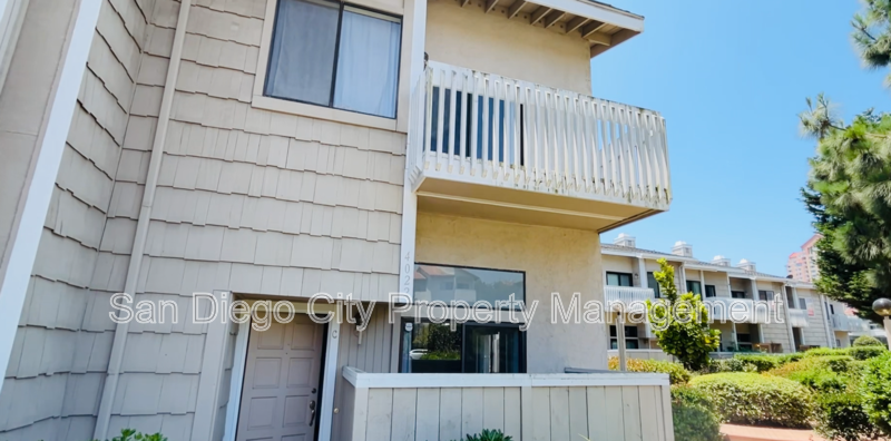 San Diego Condo: 4022 Mahaila Ave