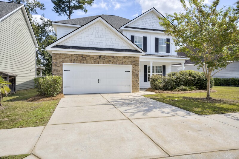 Grovetown House: 412 Riley Lane