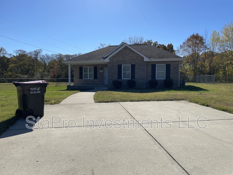 Goodlettsville House: 7725 Bethel Rd