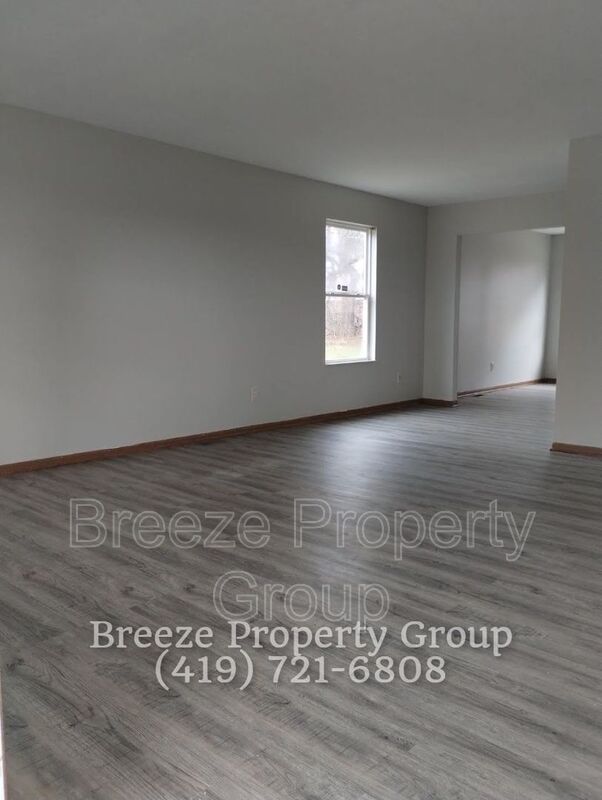 Youngstown House: 227 S Truesdale Ave