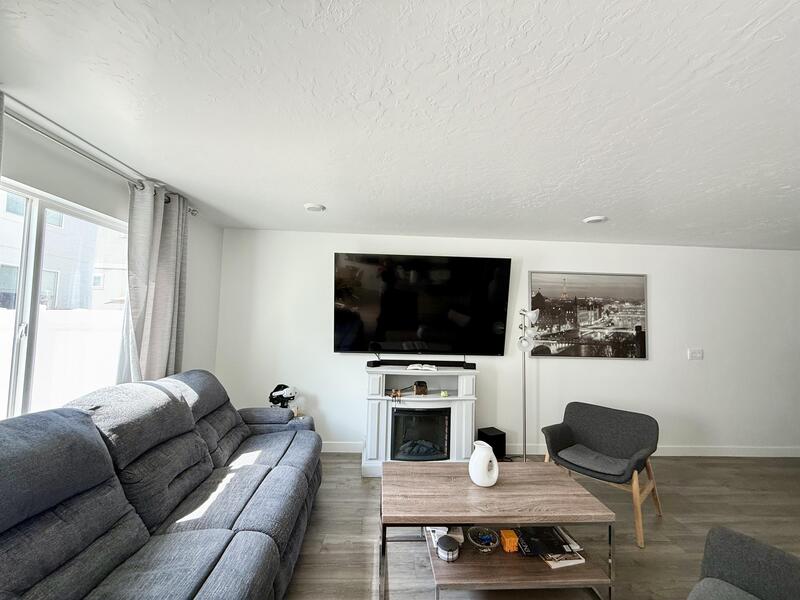 Main Rental Photo 4