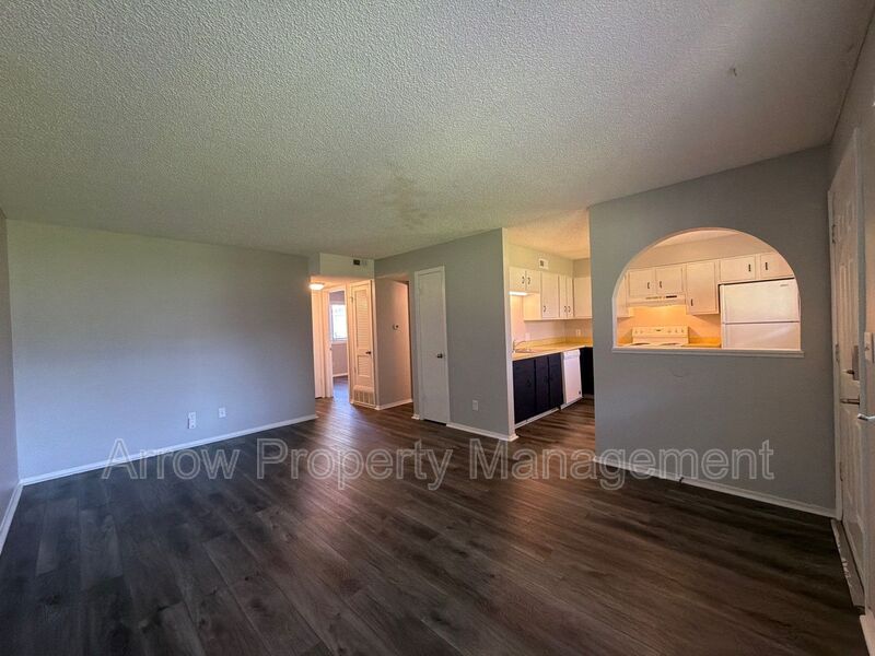 Lincoln Condo: 729 H Street