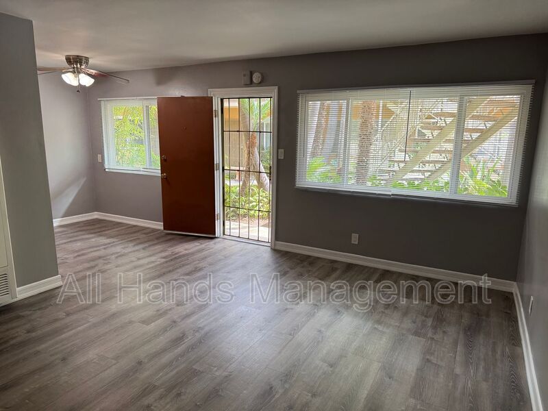 Long Beach Condo: 3025 E. 5th Street