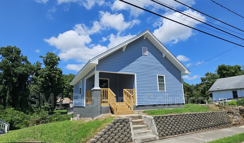 Winston-Salem House: 1211 22nd Street