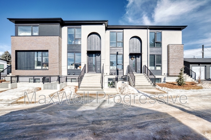 Edmonton Townhome: 11115 51 Street