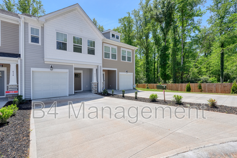 Spartanburg Townhome: 416 W Parima Court