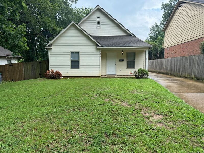 Memphis House: 3805 Carnes Ave