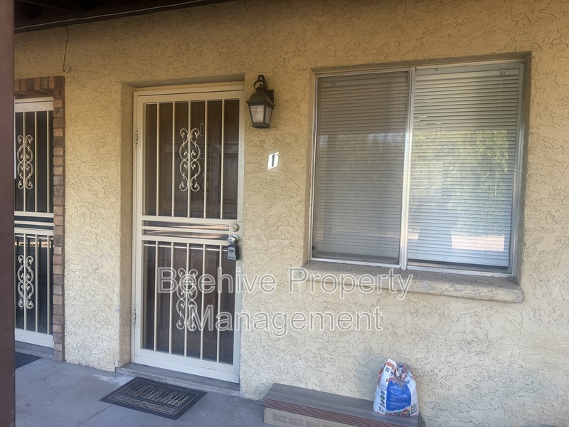 Mesa Condo: 539 1/2 E 2nd Ave