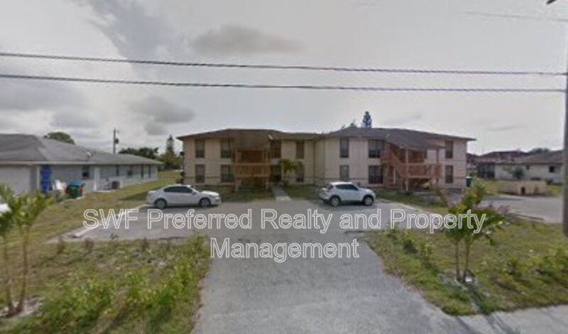 Cape Coral Condo: 4613 Skyline Boulevard