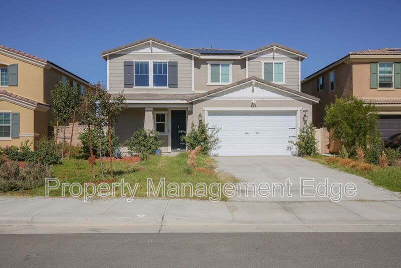 Menifee House: 28426 Joey Ct